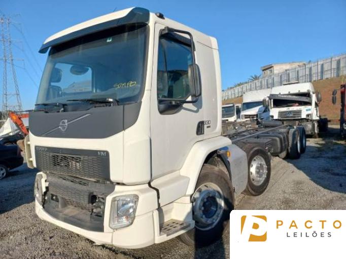 VOLVO VM-330 22/22