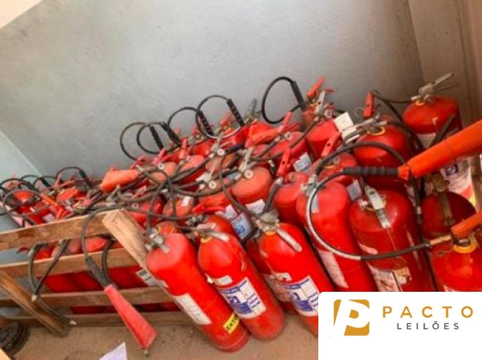 EXTINTORES SUCATAS - 117 UNIDADES 