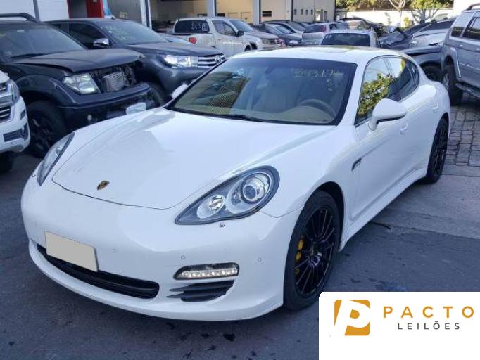 PORSCHE PANAMERA 13/13