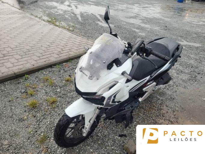 HONDA  ADV 21/21