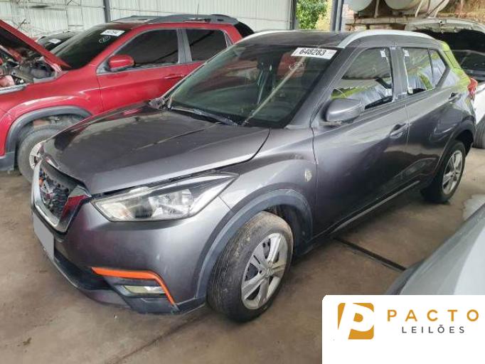 NISSAN KICKS 16/17